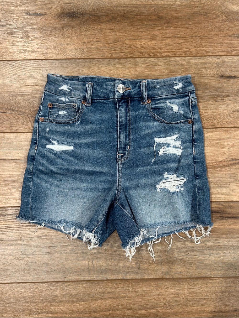 AMERICAN EAGLE Casual High-rise Curvy Jean Shorts | Size 6